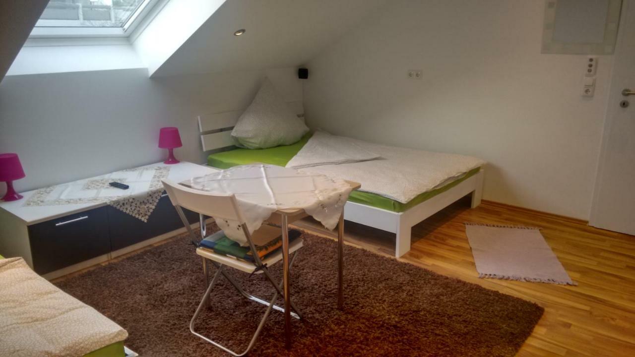 Ferienwohnung"Vip Munich Albatros De Luxe" Kirchheim bei Muenchen Eksteriør bilde